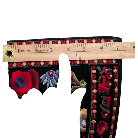 Warren Edwards Mongo Longo Suede Embroidered Boots Size 8 Black Floral Boho - Picture 11 of 13